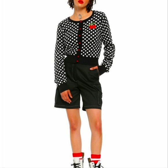 Disney's Minnie Mouse polka dot cardigan - Picture 2 of 4